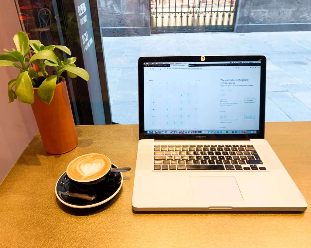 black-remedy-barcelona-digital-nomad