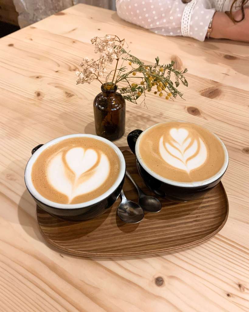 espai-joliu-cappuccino